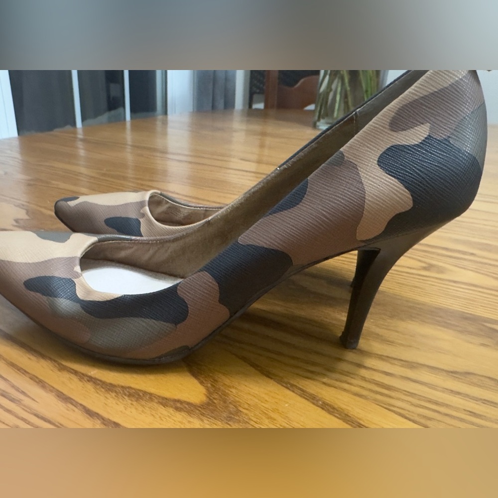 Michael Kors Camouflage Heels (shor14)